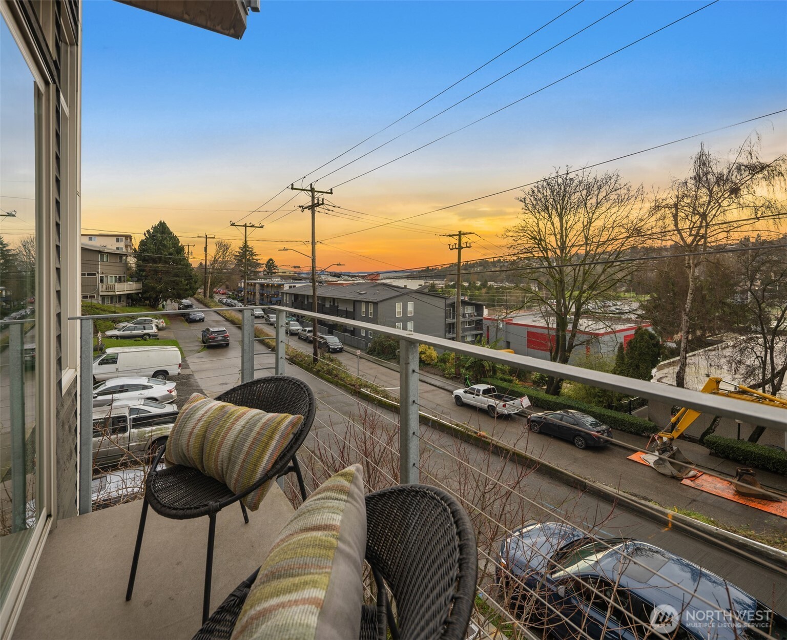 2806 14th Avenue West, Unit A Seattle, WA 98119 - Photo 13 of 36