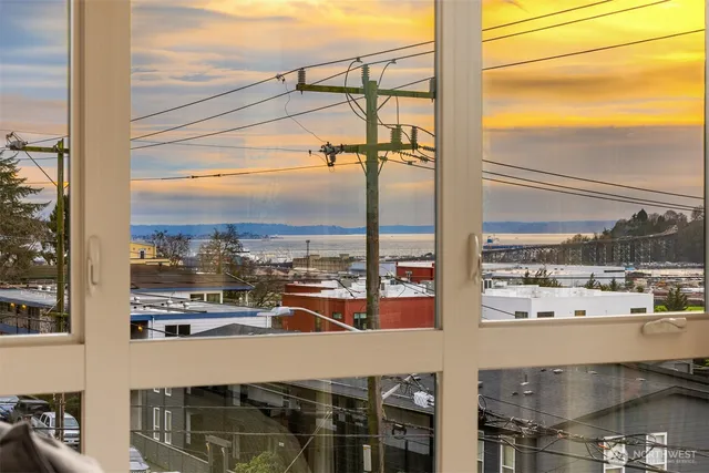 $899,000 | 2806 14th Avenue West, Unit A, Seattle, WA 98119