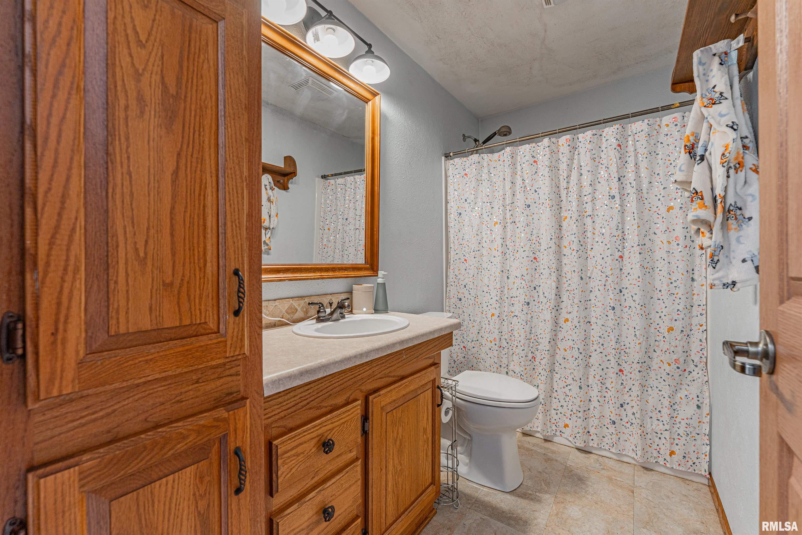 523 Market Street Emden, IL 62635 - Photo 22 of 28