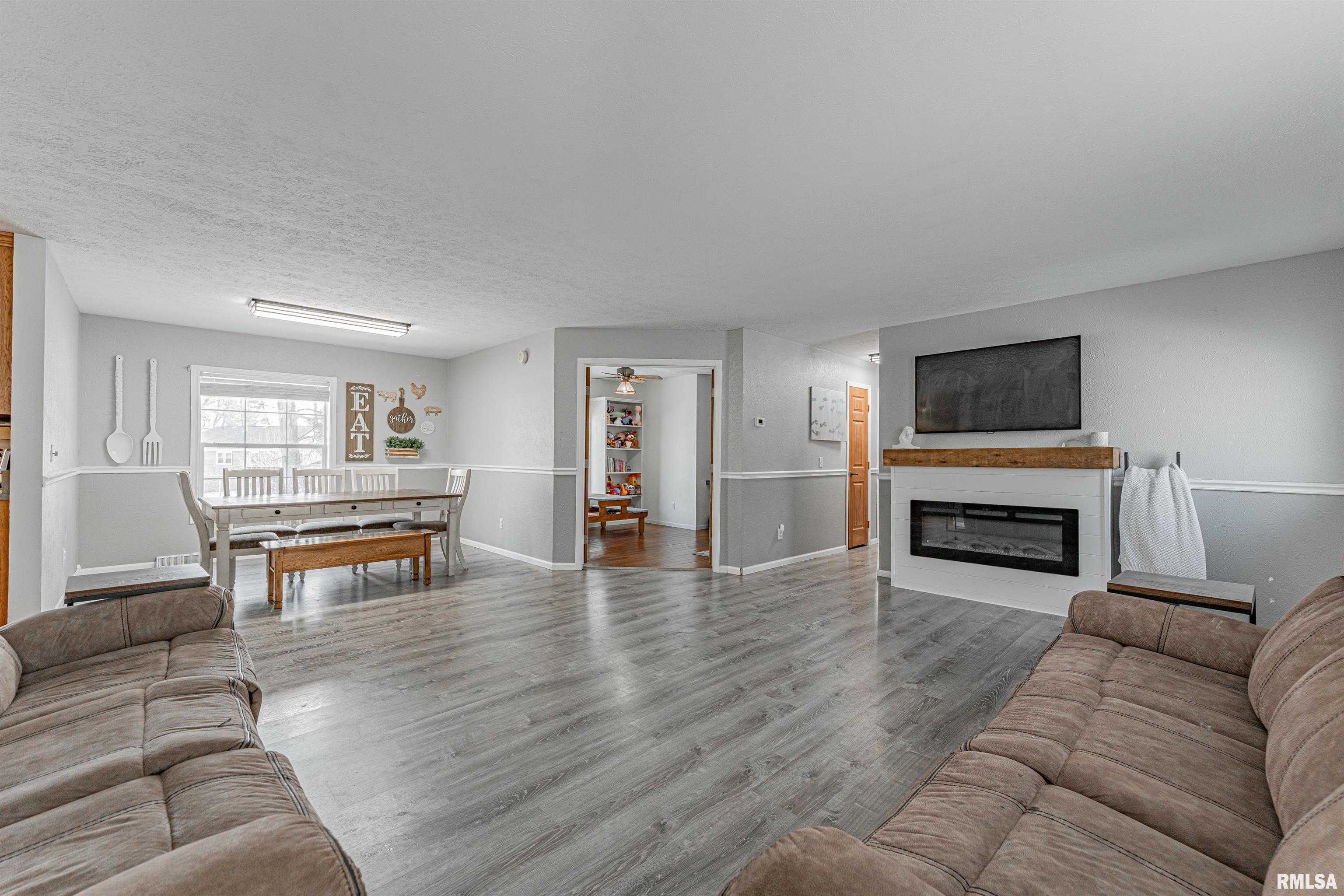 523 Market Street Emden, IL 62635 - Photo 27 of 28