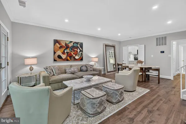 $879,000 | 3271 Sutton Place Northwest, Unit D, Washington, DC 20016
