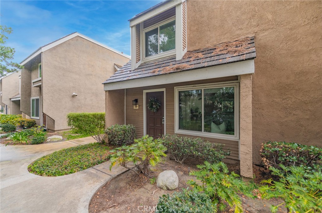 13 Greenleaf, Unit 5 Irvine, CA 92604 - Photo 2 of 46