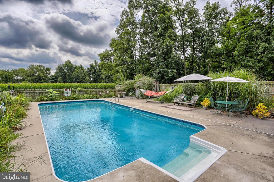 5645 Ridge Road Elizabethtown, PA 17022 - Photo 24 of 39 Gallery Image 24