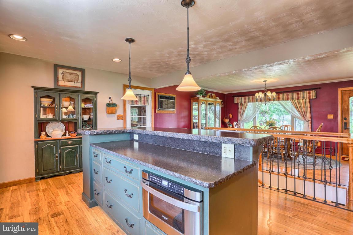 5645 Ridge Road Elizabethtown, PA 17022 - Photo 8 of 39 Gallery Image 8