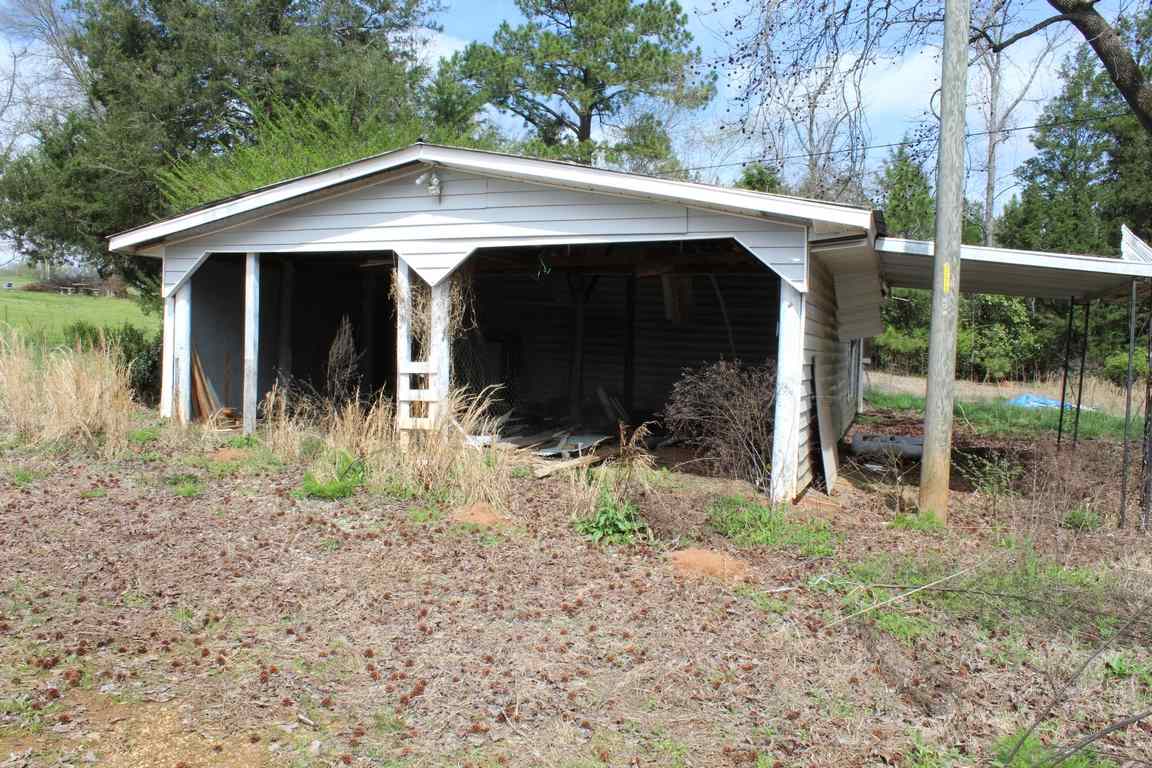 2738 Harris Bridge Road Woodruff, SC 29388 - Photo 3 of 25 Gallery Image 3