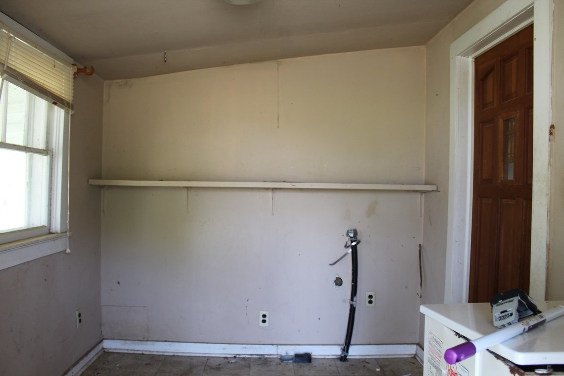 2738 Harris Bridge Road Woodruff, SC 29388 - Photo 6 of 25 Gallery Image 6