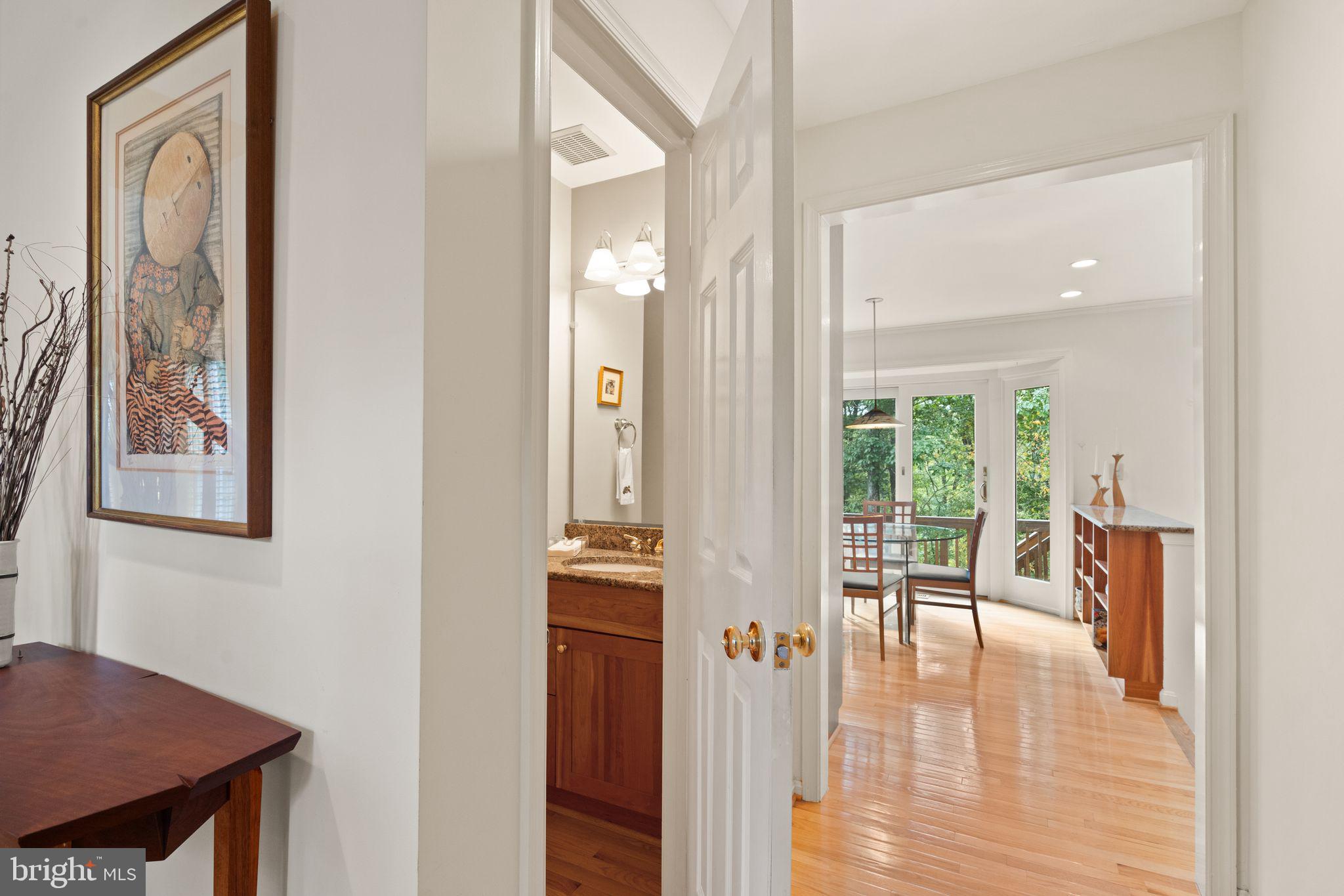 10707 Midsummer Drive Reston, VA 20191 - Photo 34 of 97