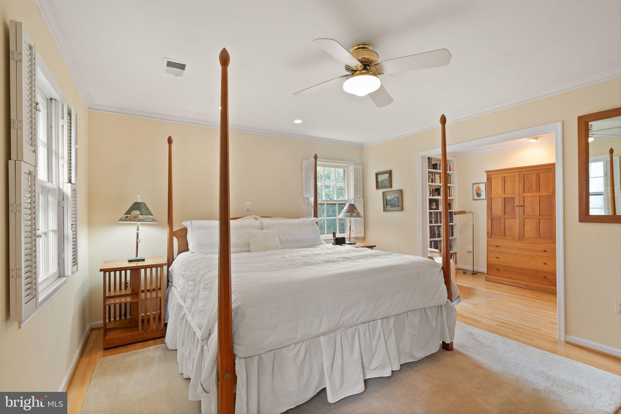 10707 Midsummer Drive Reston, VA 20191 - Photo 40 of 97