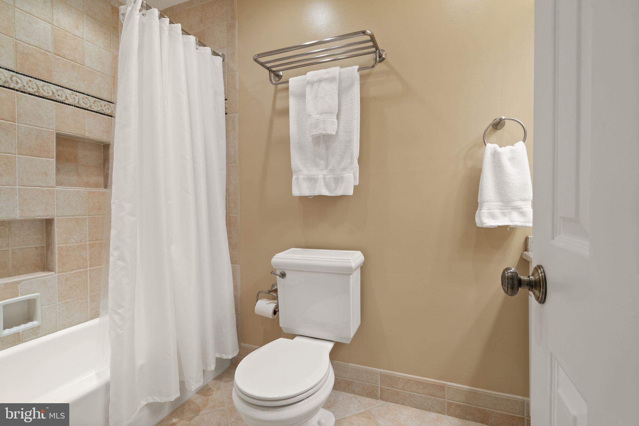 10707 Midsummer Drive Reston, VA 20191 - Photo 59 of 97