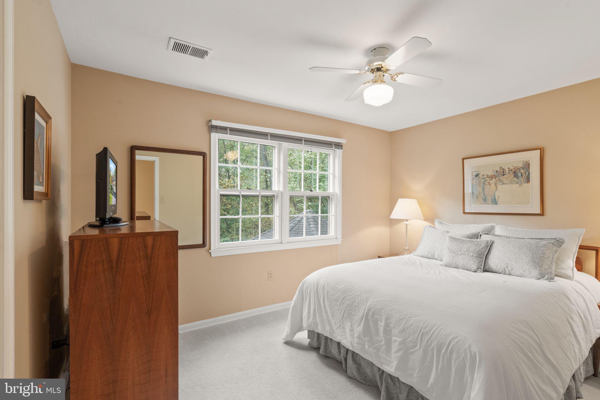 10707 Midsummer Drive Reston, VA 20191 - Photo 62 of 97