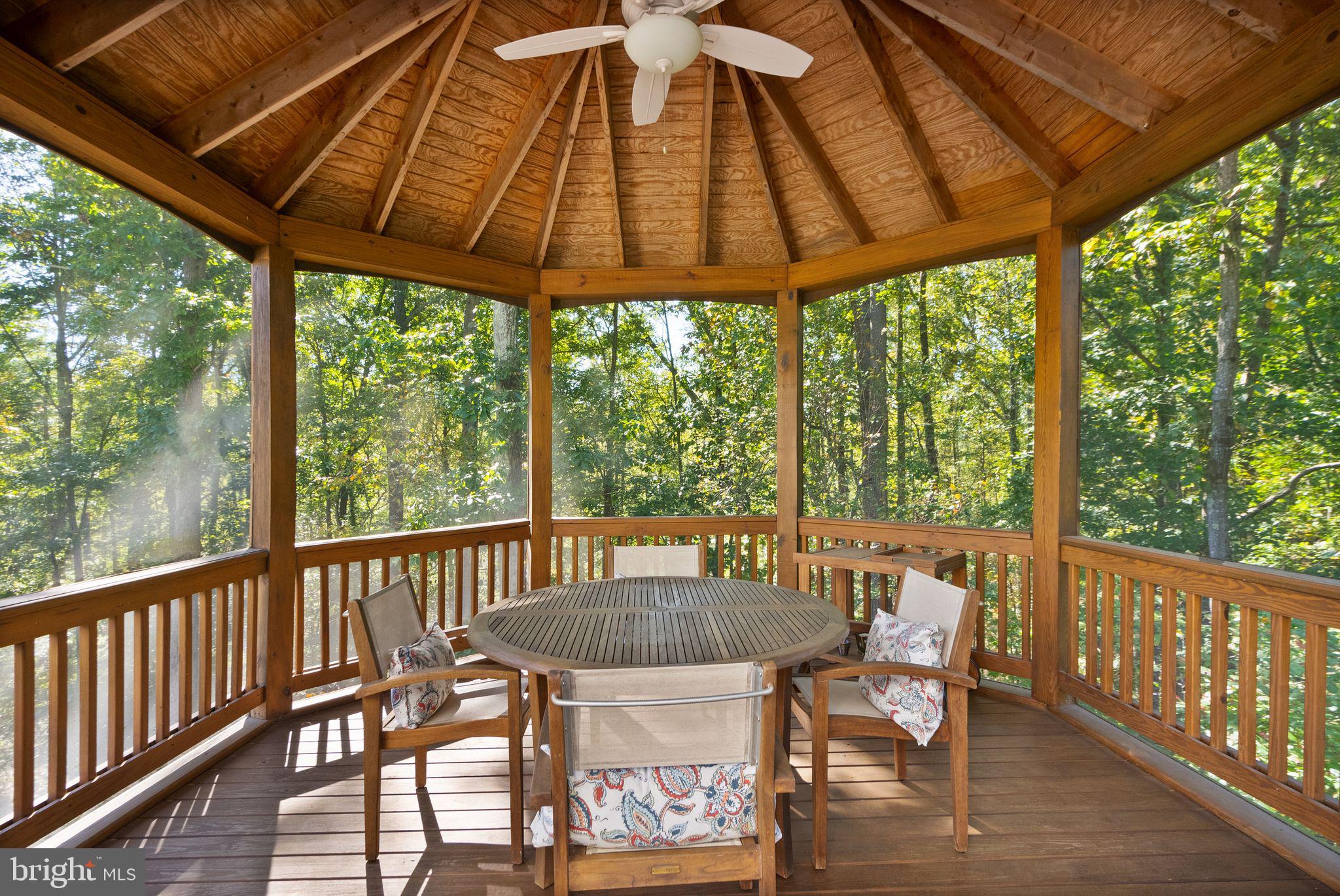 10707 Midsummer Drive Reston, VA 20191 - Photo 89 of 97