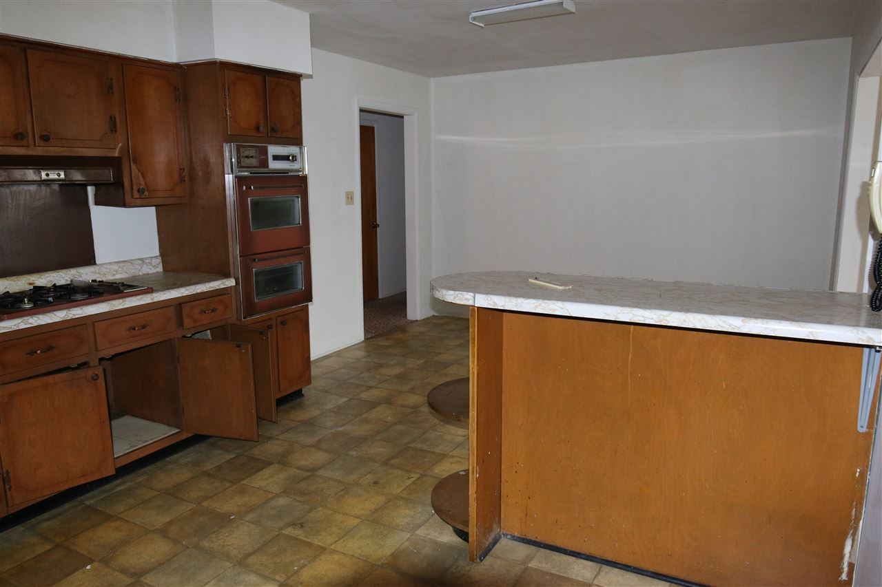 155 West Zikes Road Bloomington, IN 47403 - Photo 14 of 31 Gallery Image 14
