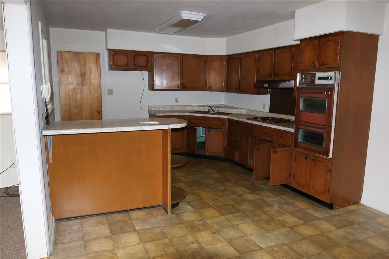 155 West Zikes Road Bloomington, IN 47403 - Photo 16 of 31 Gallery Image 16