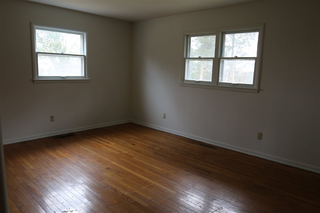 155 West Zikes Road Bloomington, IN 47403 - Photo 23 of 31 Gallery Image 23