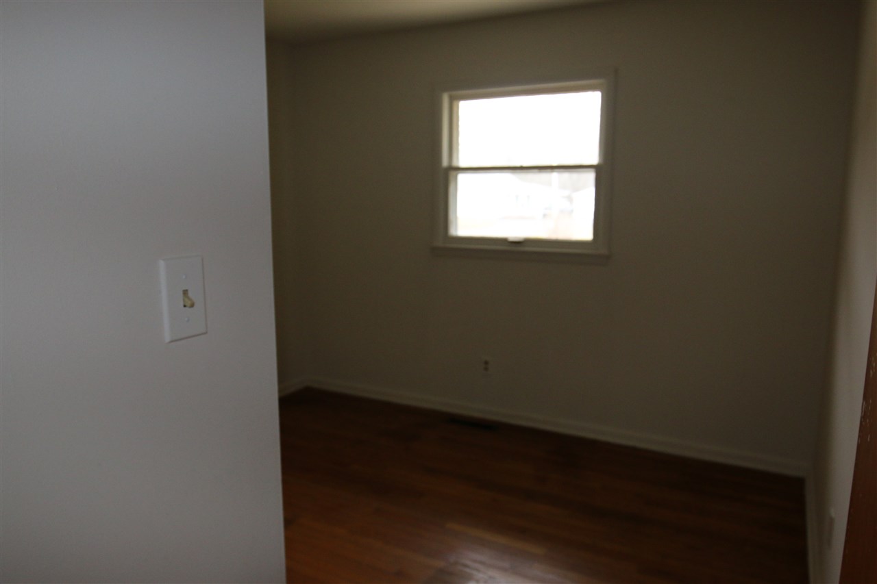 155 West Zikes Road Bloomington, IN 47403 - Photo 25 of 31 Gallery Image 25