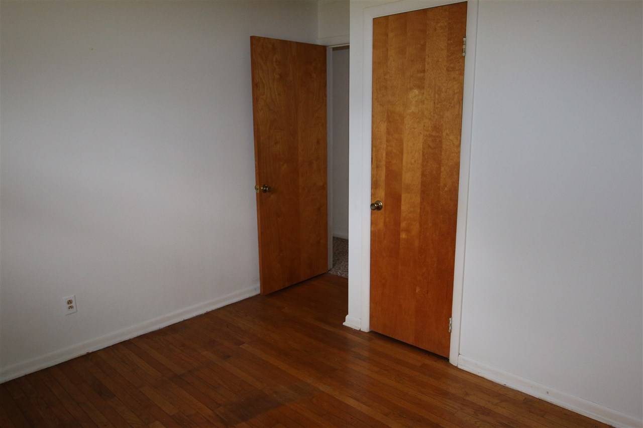 155 West Zikes Road Bloomington, IN 47403 - Photo 26 of 31 Gallery Image 26
