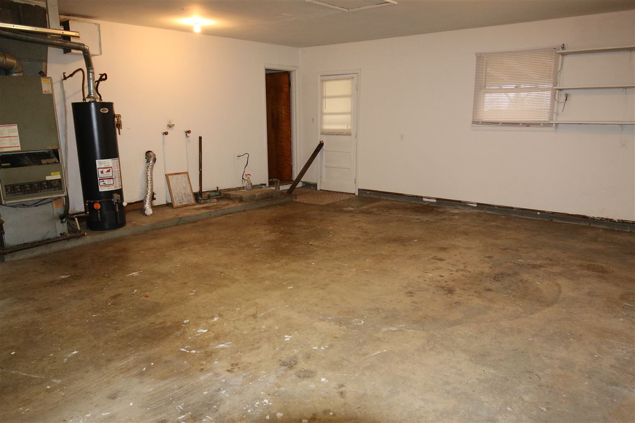 155 West Zikes Road Bloomington, IN 47403 - Photo 30 of 31 Gallery Image 30