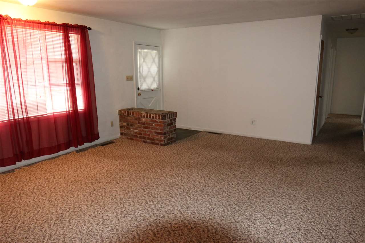 155 West Zikes Road Bloomington, IN 47403 - Photo 9 of 31 Gallery Image 9