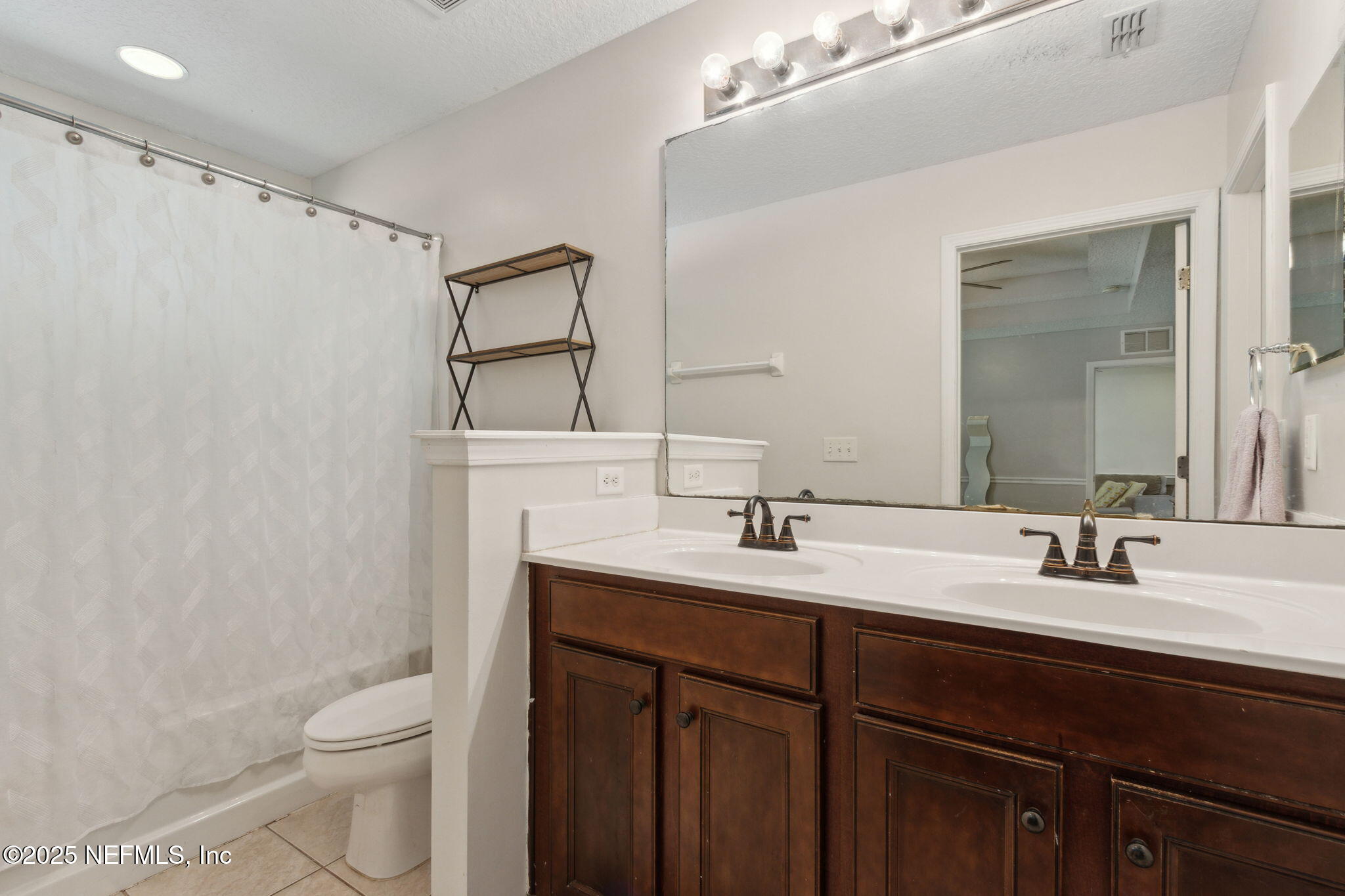 45394 Ingleham Circle Callahan, FL 32011 - Photo 16 of 29 25-web-or-mls-45394 Ingleham Cir (38 of