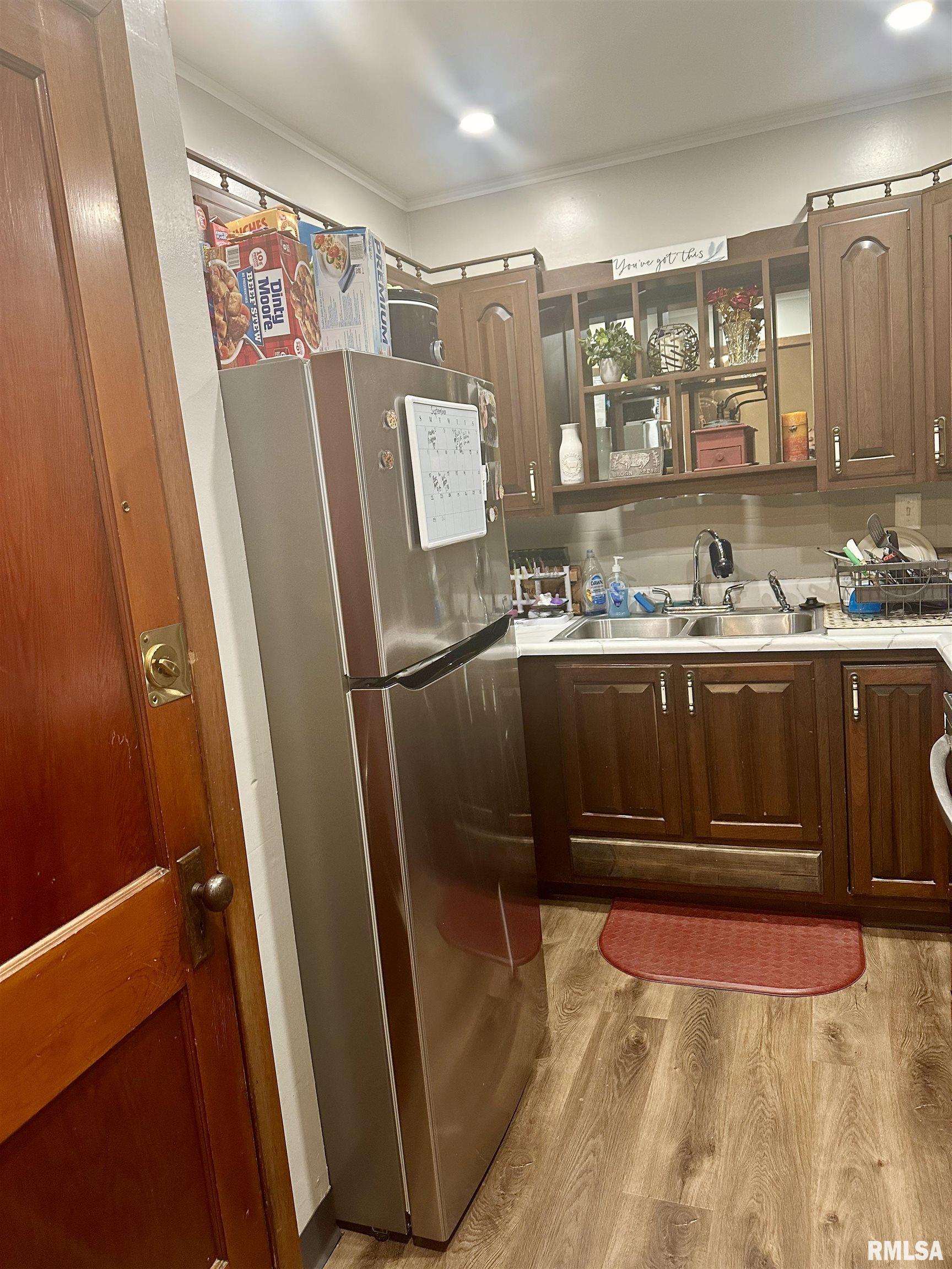2907 11th Avenue Moline, IL 61265 - Photo 5 of 12