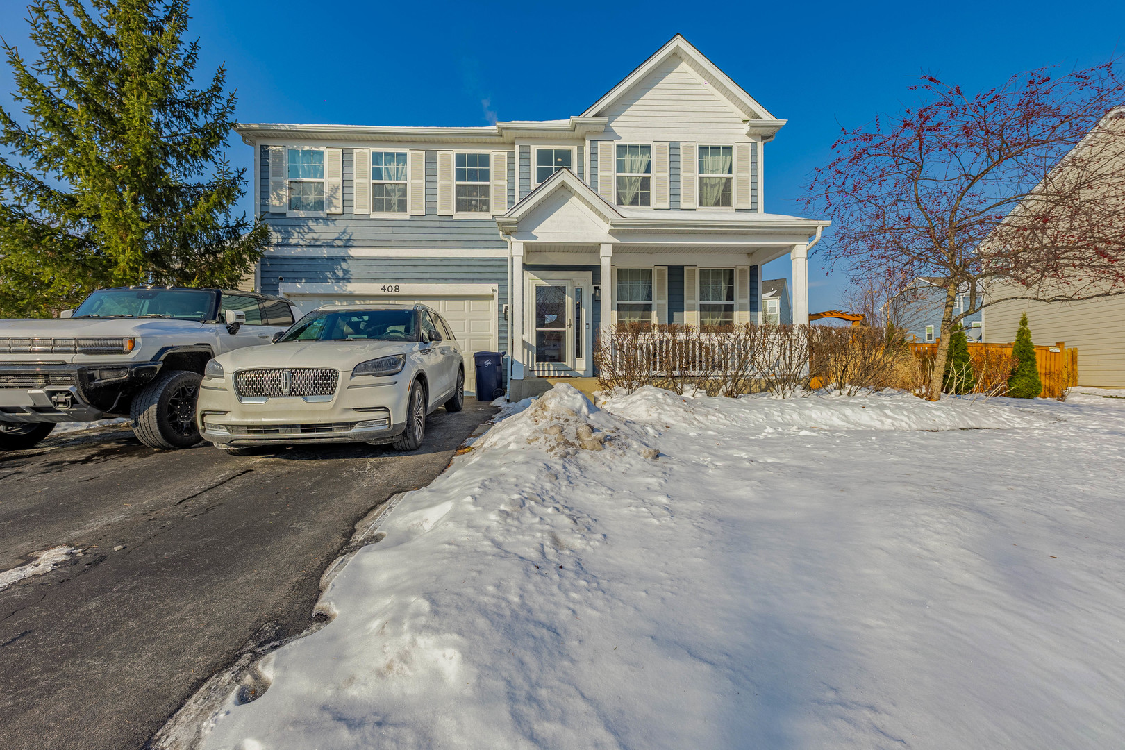 408 Fountain Avenue Elgin, IL 60124 - Photo 1 of 29