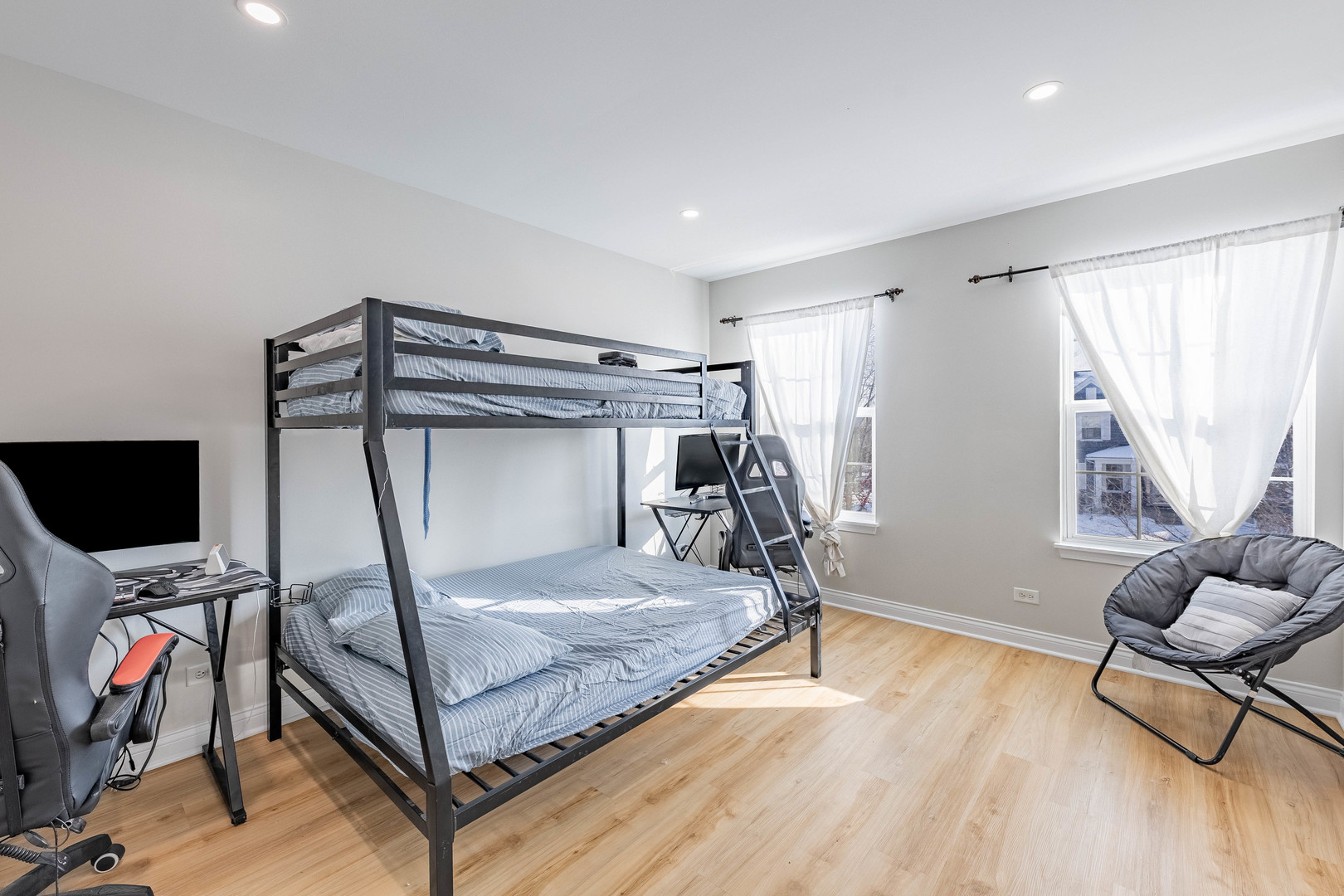 408 Fountain Avenue Elgin, IL 60124 - Photo 21 of 29