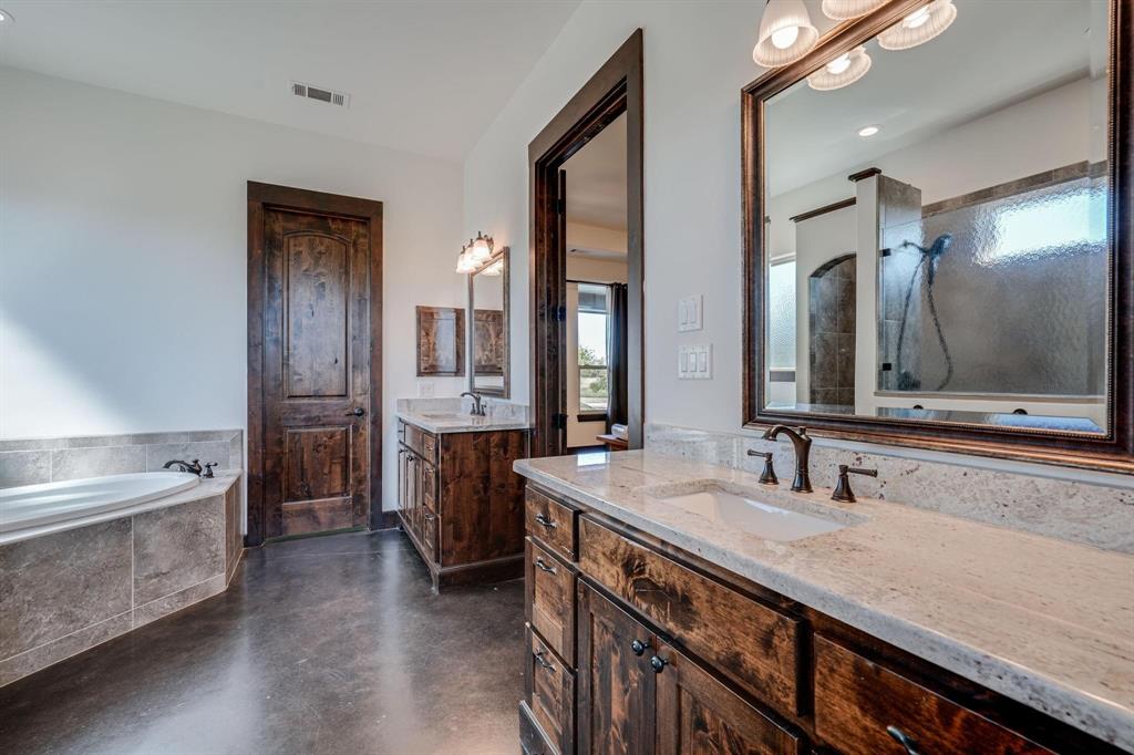 11445 Foutch Road Pilot Point, TX 76258 - Photo 21 of 40