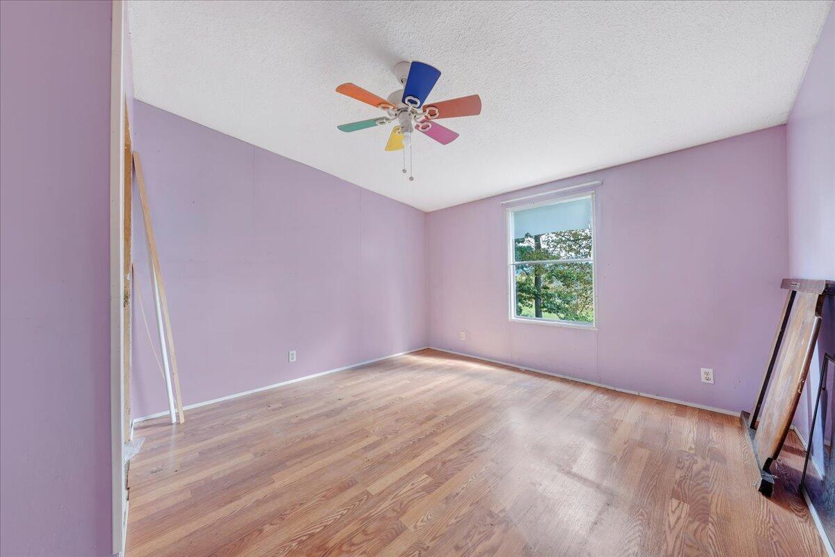 8877 Newport Road Catawba, VA 24070 - Photo 16 of 33 16-MIB07482