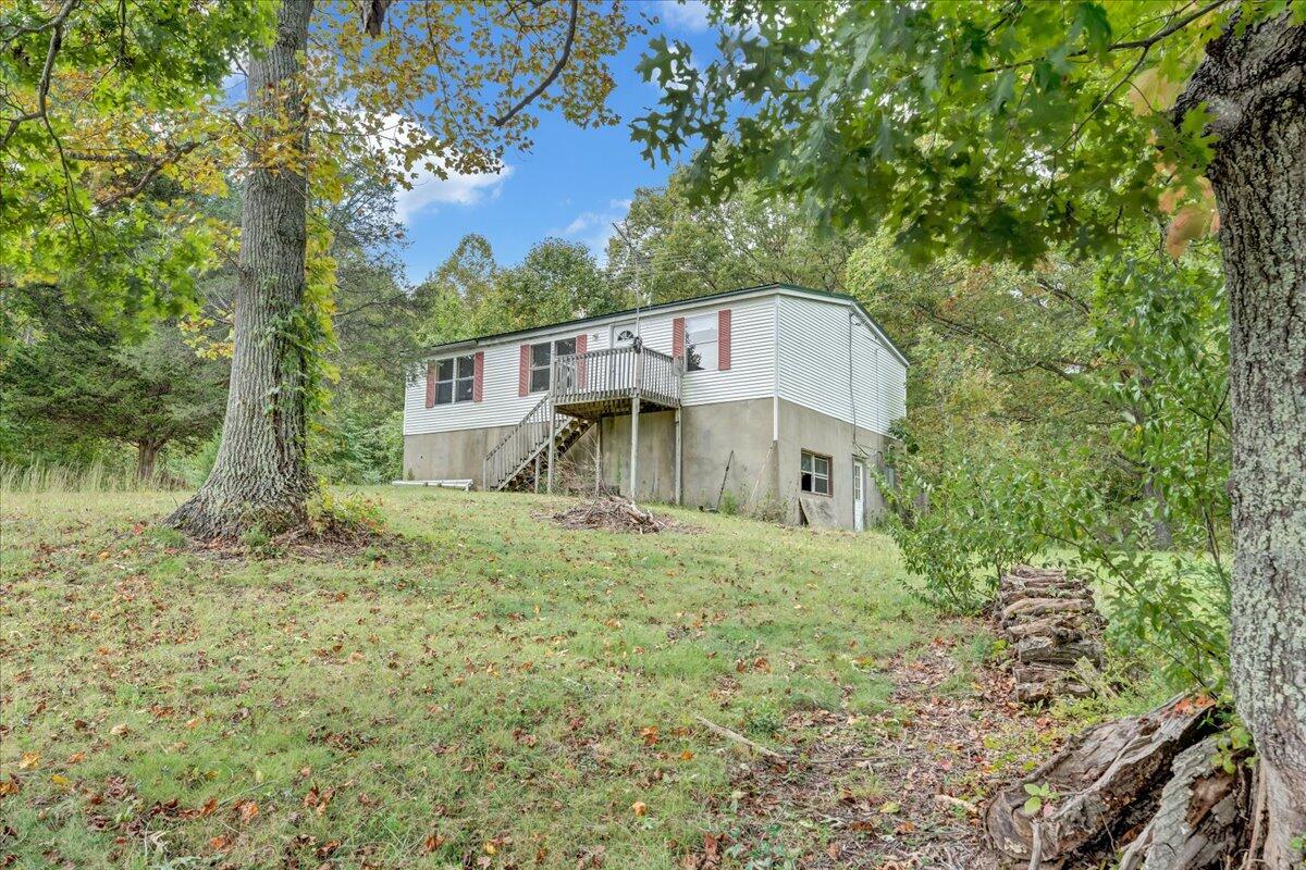 8877 Newport Road Catawba, VA 24070 - Photo 2 of 33 01-MIB07536