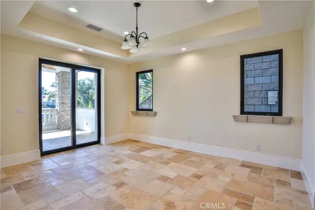 $1,999,000 | 22477 Boating Way, Canyon Lake, CA 92587