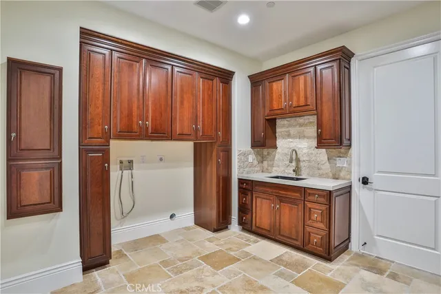 $1,999,000 | 22477 Boating Way, Canyon Lake, CA 92587