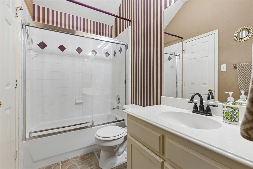 7918 Kings Court Rowlett, TX 75089 - Photo 22 of 39