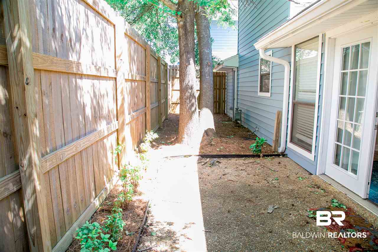 6437 Cedar Bend Court, Unit B Mobile, AL 36608 - Photo 26 of 35
