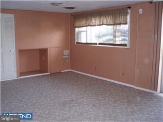 126 Ridge Avenue Kennett Square, PA 19348 - Photo 4 of 9 Family Room