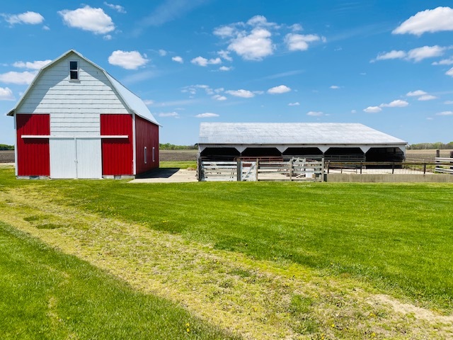 236 Rock Island Road Dixon, IL 61021 - Photo 38 of 40