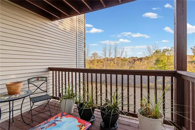 $119,500 | 17201 East 32nd Street South, Unit 6, Independence, MO 64055