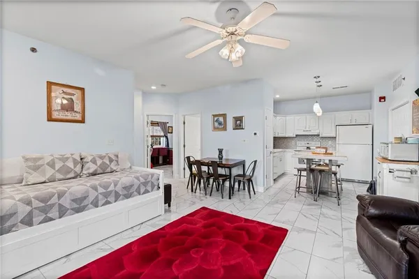 $119,500 | 17201 East 32nd Street South, Unit 6, Independence, MO 64055