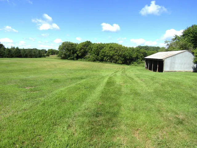 $325,000 | 742 200th Avenue Southwest, Appleton, MN 56208