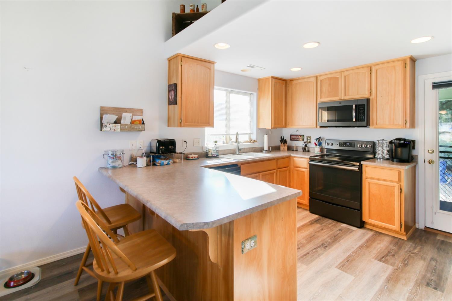 642 Karic Way Eagle Point, OR 97524 - Photo 10 of 28 Additional Photo