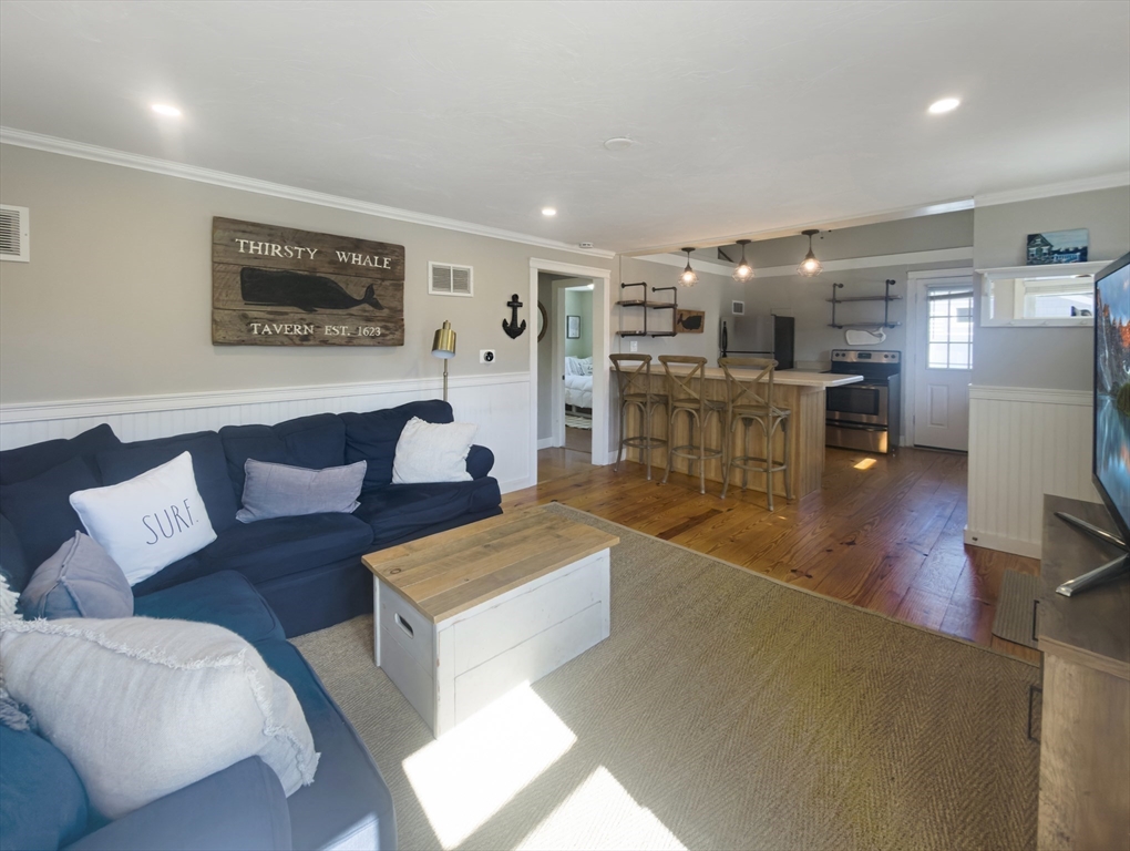 12 Mason St Extension Wareham, MA 02532 - Photo 6 of 27