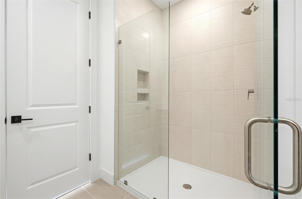 9936 Key Haven Road Seminole, FL 33777 - Photo 21 of 54