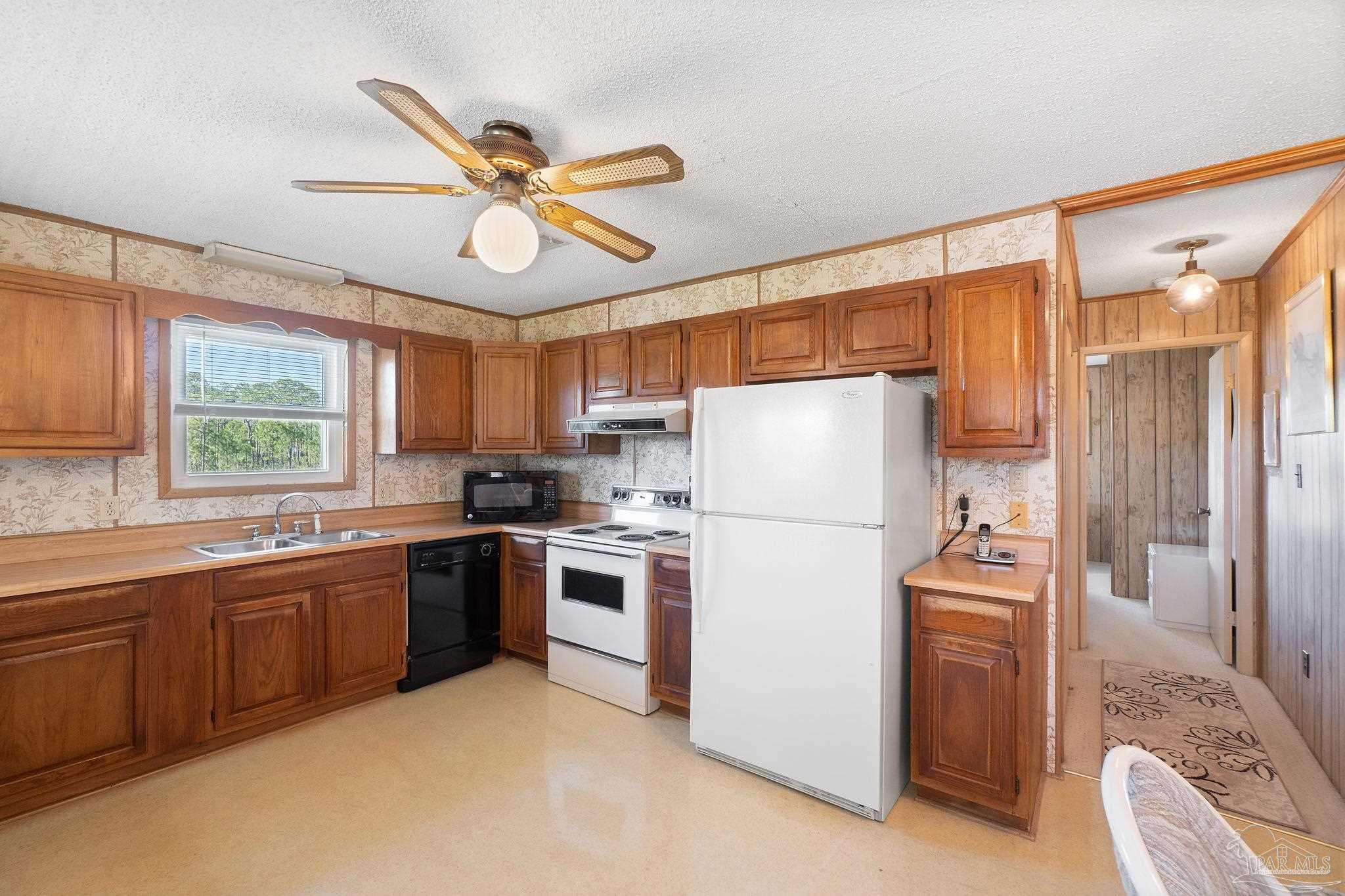 1357 Pearson Road Milton, FL 32583 - Photo 8 of 50