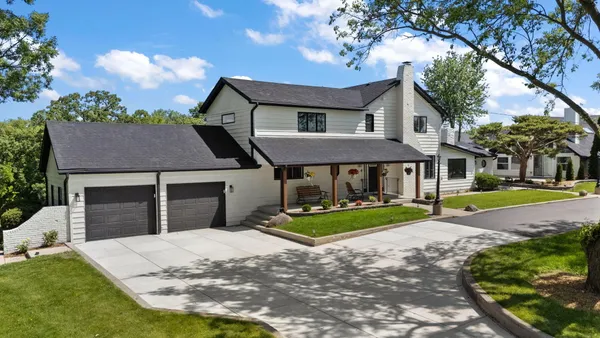 $1,165,000 | 13700 West 81st Avenue, Dyer, IN 46311