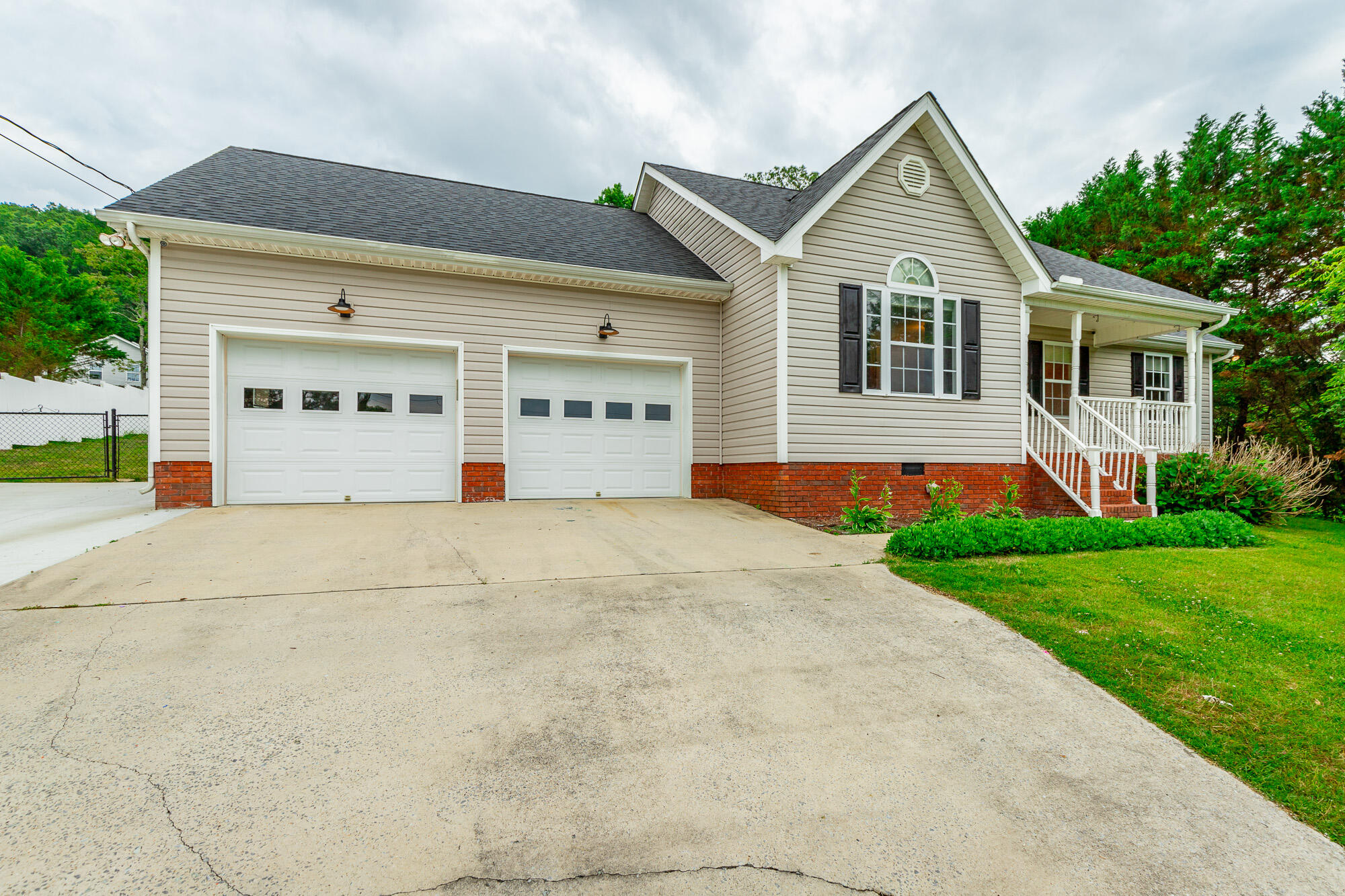 1092 Beaumont Road Ringgold, GA 30736 - Photo 4 of 68 1092 Beaumont Road HD-4