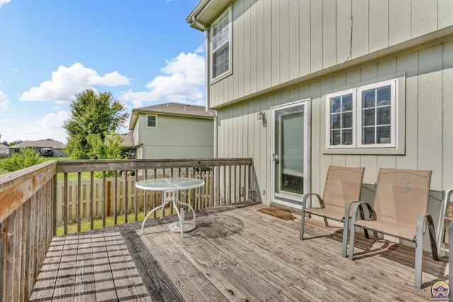 $299,900 | 7741 Southwest 26th Street, Topeka, KS 66614