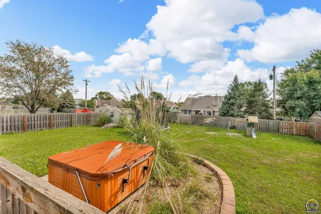 $299,900 | 7741 Southwest 26th Street, Topeka, KS 66614