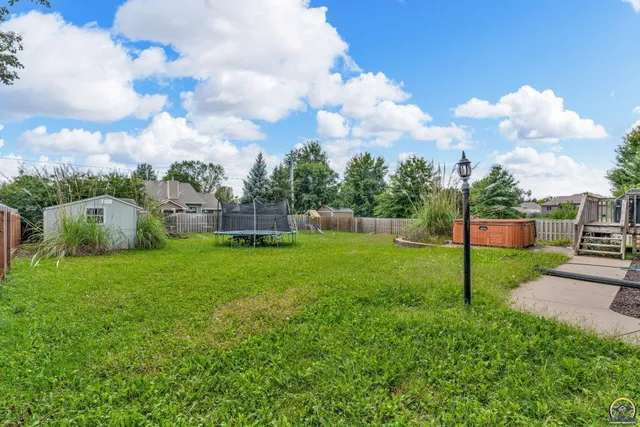 $299,900 | 7741 Southwest 26th Street, Topeka, KS 66614