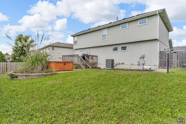 $299,900 | 7741 Southwest 26th Street, Topeka, KS 66614