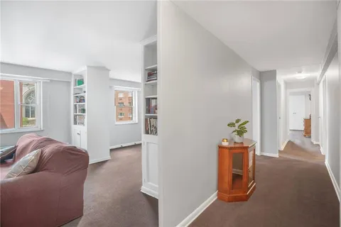 $158,500 | 4601 Fifth Avenue, Unit 626, Pittsburgh, PA 15213