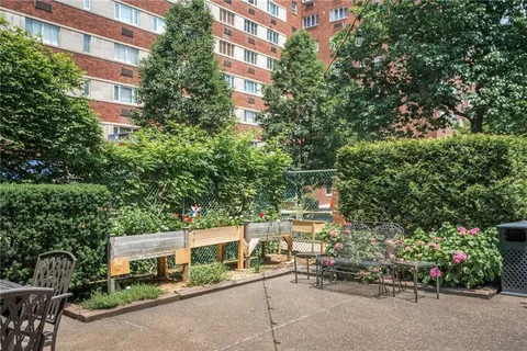 $158,500 | 4601 Fifth Avenue, Unit 626, Pittsburgh, PA 15213